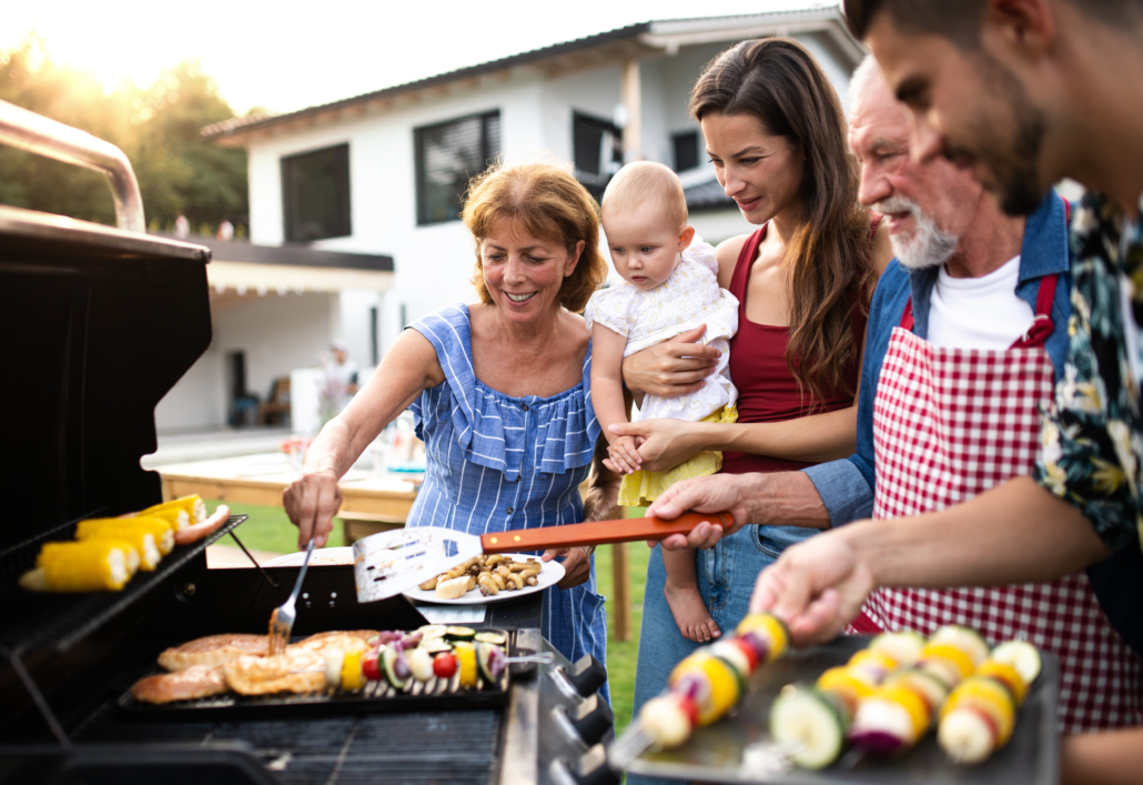 Family grilling the backyard