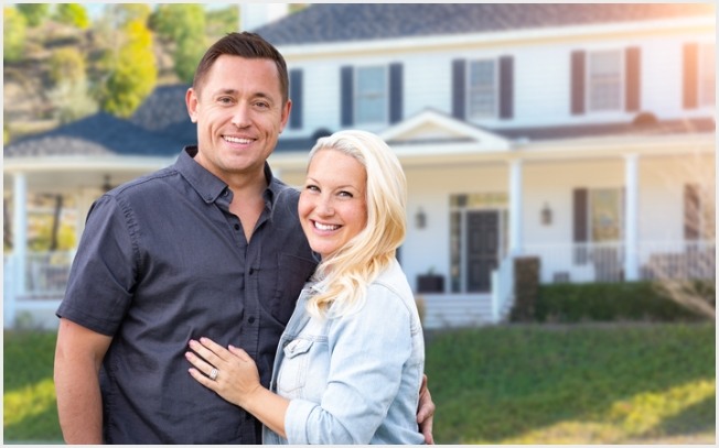 Happy Customers in front of their home